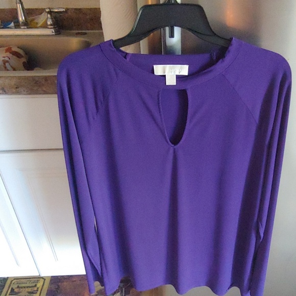 Top - Picture 5 of 5